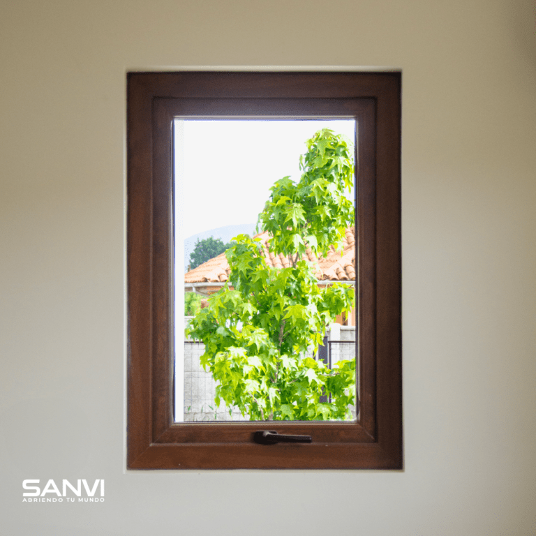 Proyecto Pumaiten - PVC Cayenne Oak