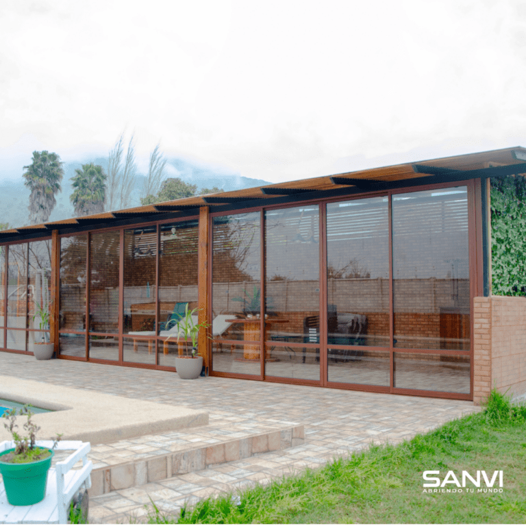 Proyecto Pencahue - Cierre quincho Aluminio
